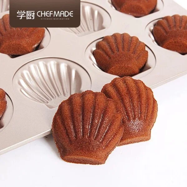 CHEFMADE 12 Cavity Madeleine Pan - Image 2